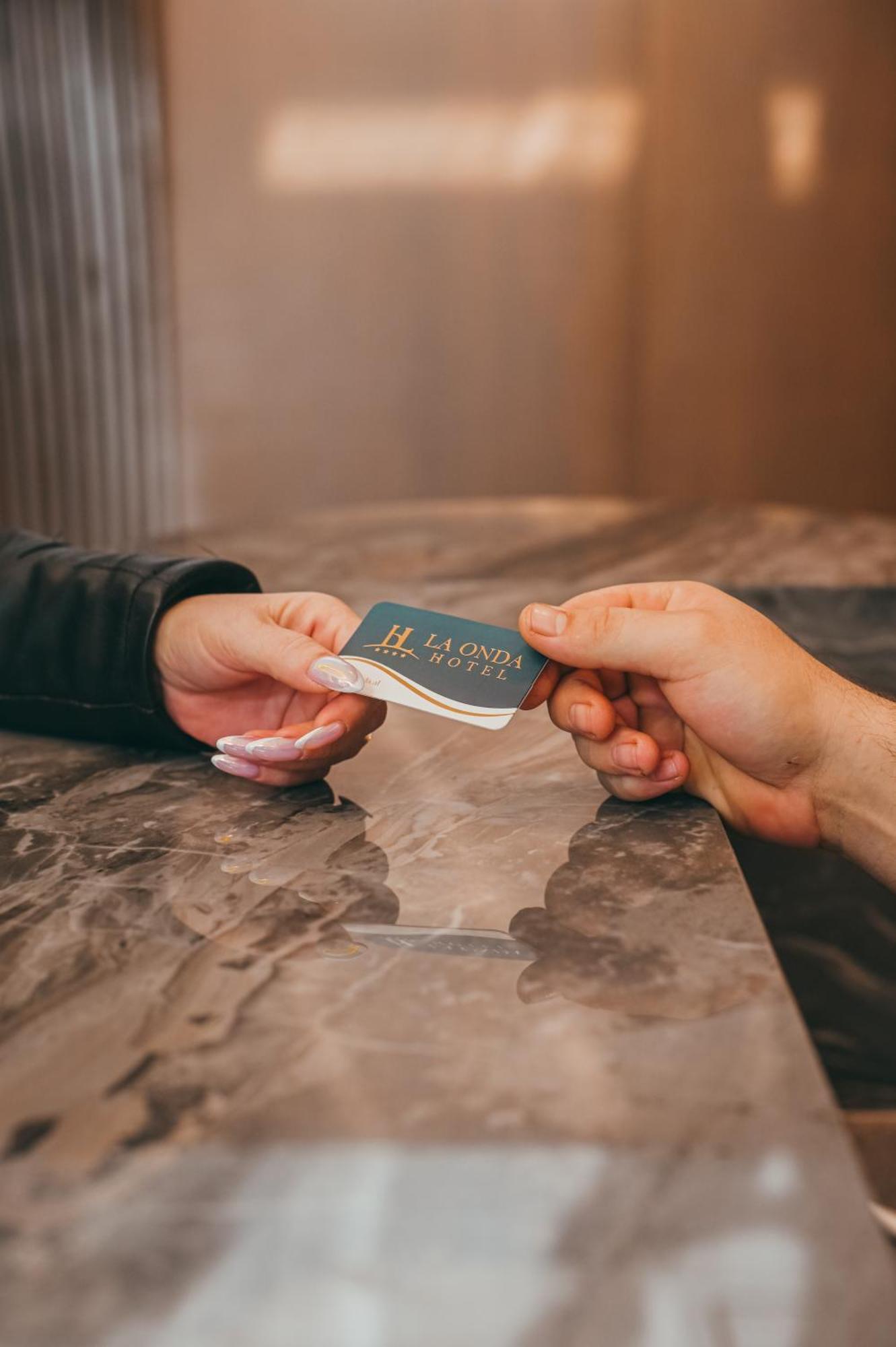 La Onda Hotel Драч Екстериор снимка