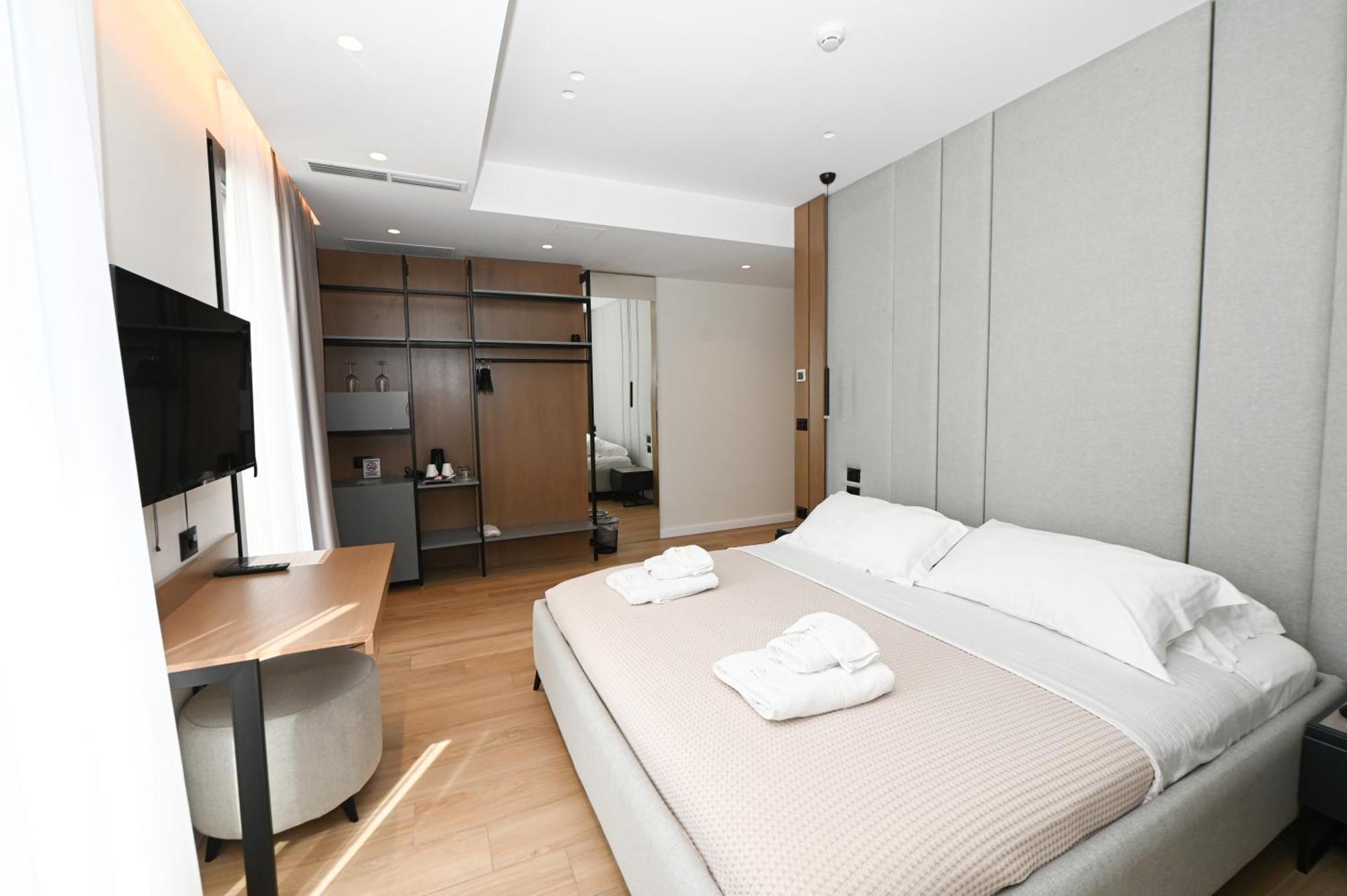 La Onda Hotel Драч Екстериор снимка
